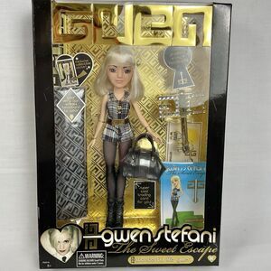 Gwen Stefani Doll The Sweet Escape - Wonderful Life Gwen New In Box 2007